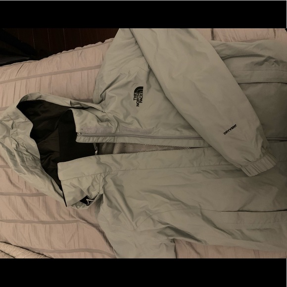 North Face Rain Coat - Picture 6 of 8